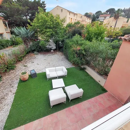 Maison De Confortable Avec Jardin Et Terrasse Au Lavandou Casa de Férias