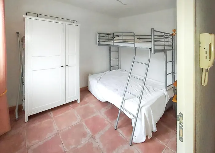 Maison De Confortable Avec Jardin Et Terrasse Au Lavandou Le Lavandou