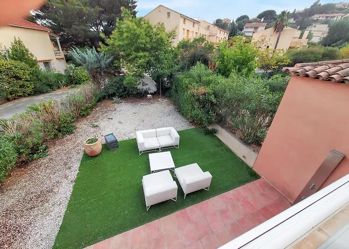 Maison De Confortable Avec Jardin Et Terrasse Au Lavandou Casa de Férias