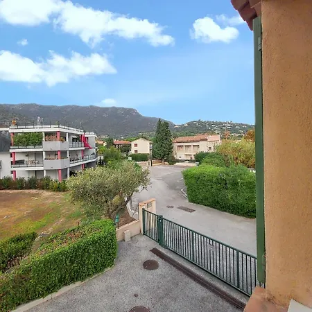 Maison De Confortable Avec Jardin Et Terrasse Au Lavandou Ferienhaus *