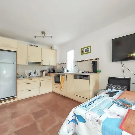 Maison De Confortable Avec Jardin Et Terrasse Au Lavandou * Le Lavandou