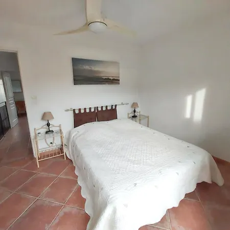Maison De Confortable Avec Jardin Et Terrasse Au Lavandou * Le Lavandou